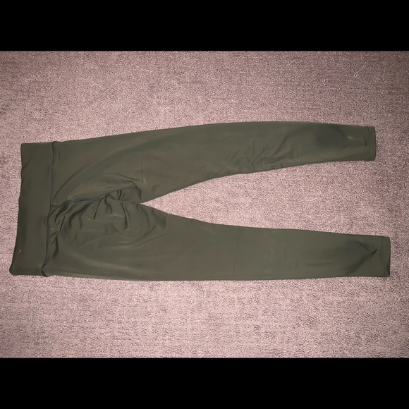 Victoria Secret Pink workout leggings - Picture 2 of 3